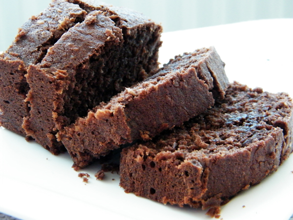 Chocoladecake met stukjes chocolade - Tof Recept