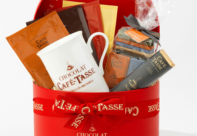 win cafe tassefeat