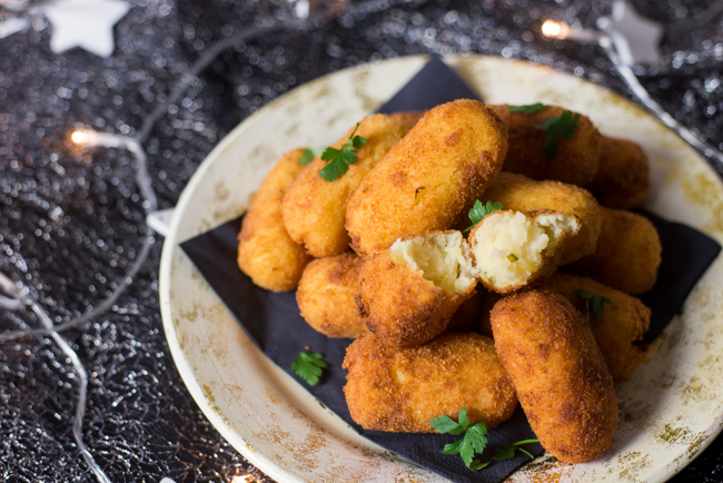 Aardappelkroketjes met Parmezaan