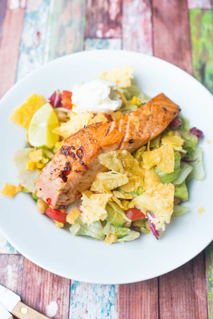 Mexicaanse salade met Chili & Lime zalm