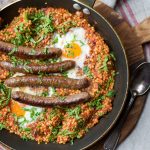 Shakshuka met parelcouscous en merguez