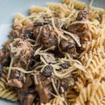 Kip Stroganoff uit de slowcooker