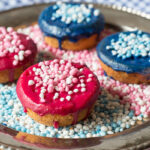 Blauwe/roze koeken met muisjes