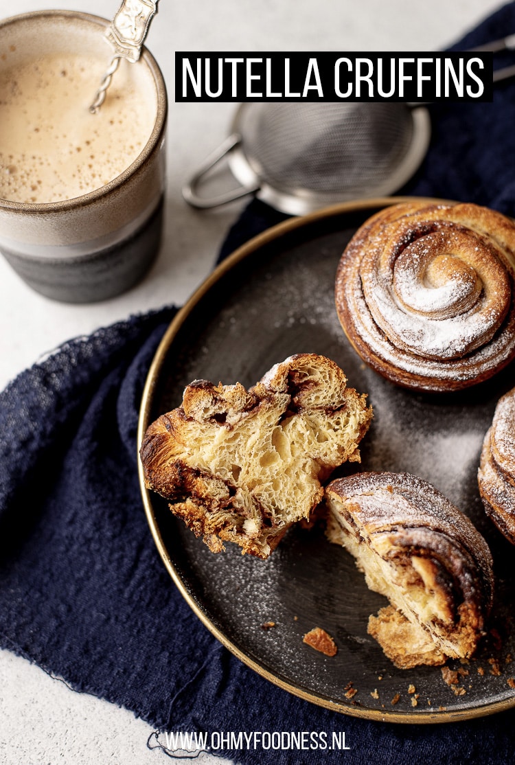 Oreo Cruffins