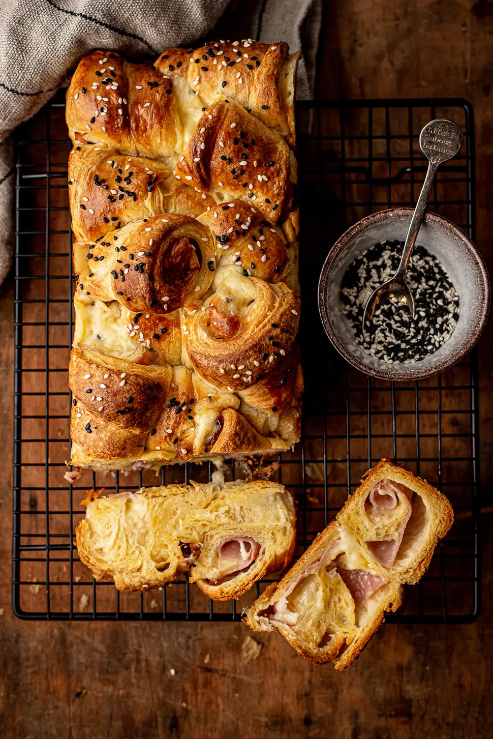 Ham-kaas croissantbrood