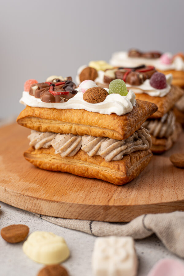 sinterklaas tompoucen met speculaasroom 1