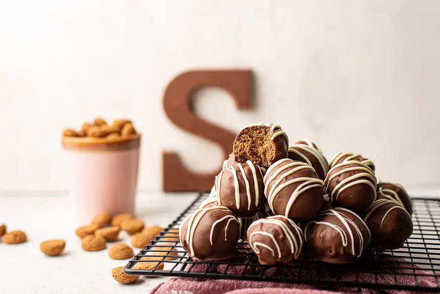 Speculaas-kruidnotentruffels