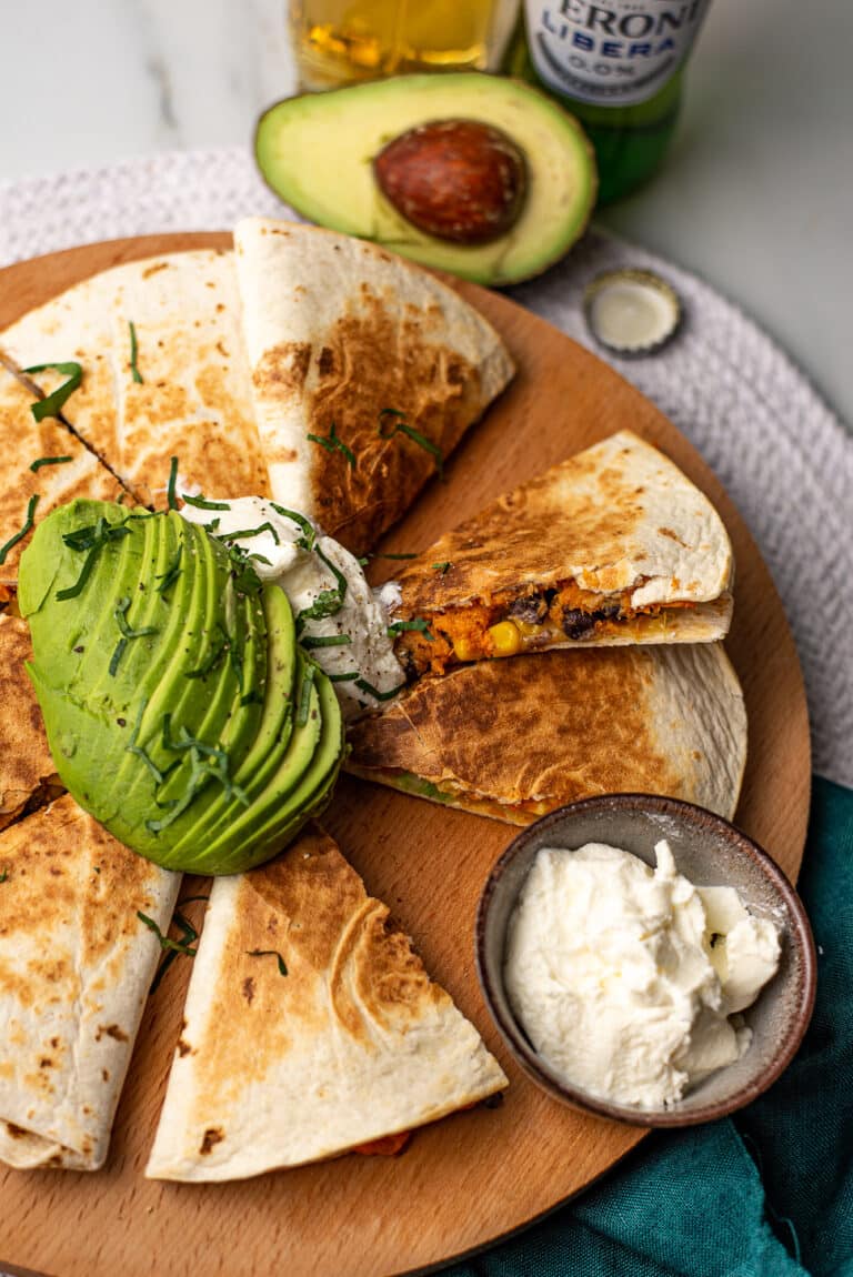 Zoete aardappelquesadilla's met zwarte bonen OhMyFoodness