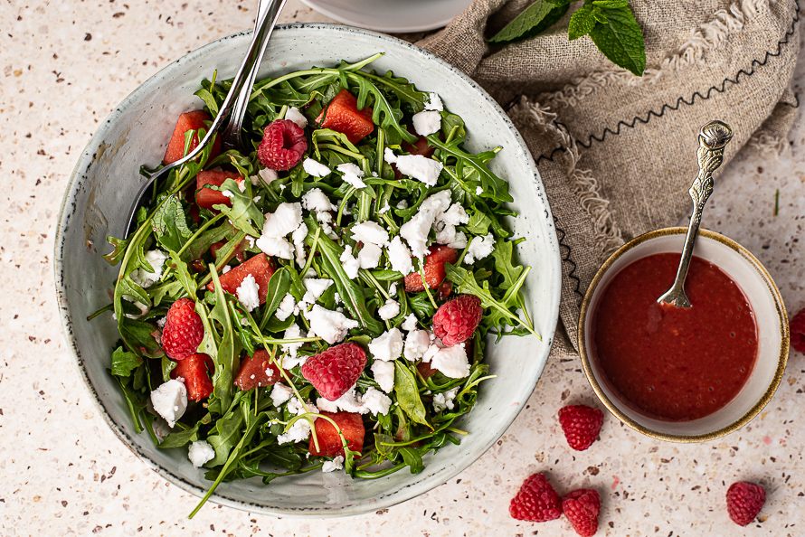 Watermeloensalade met frambozenvinaigrette