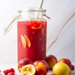 Alcoholvrije Sangria met nectarine & framboos