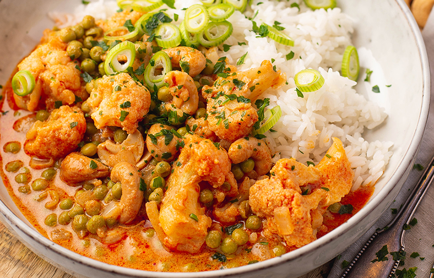 Rode bloemkoolcurry met cashewnoten