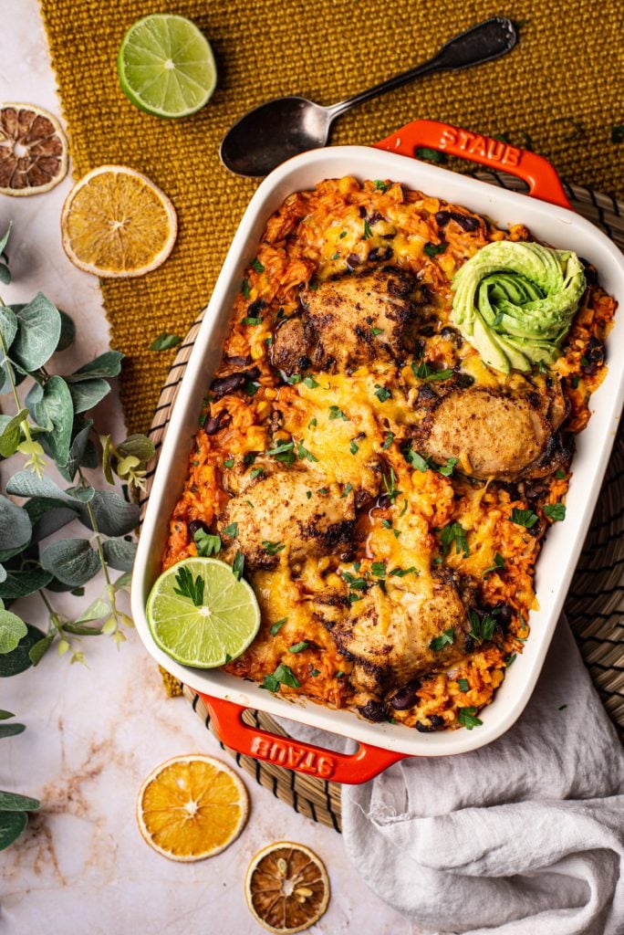 Mexicaanse rijstschotel met kip