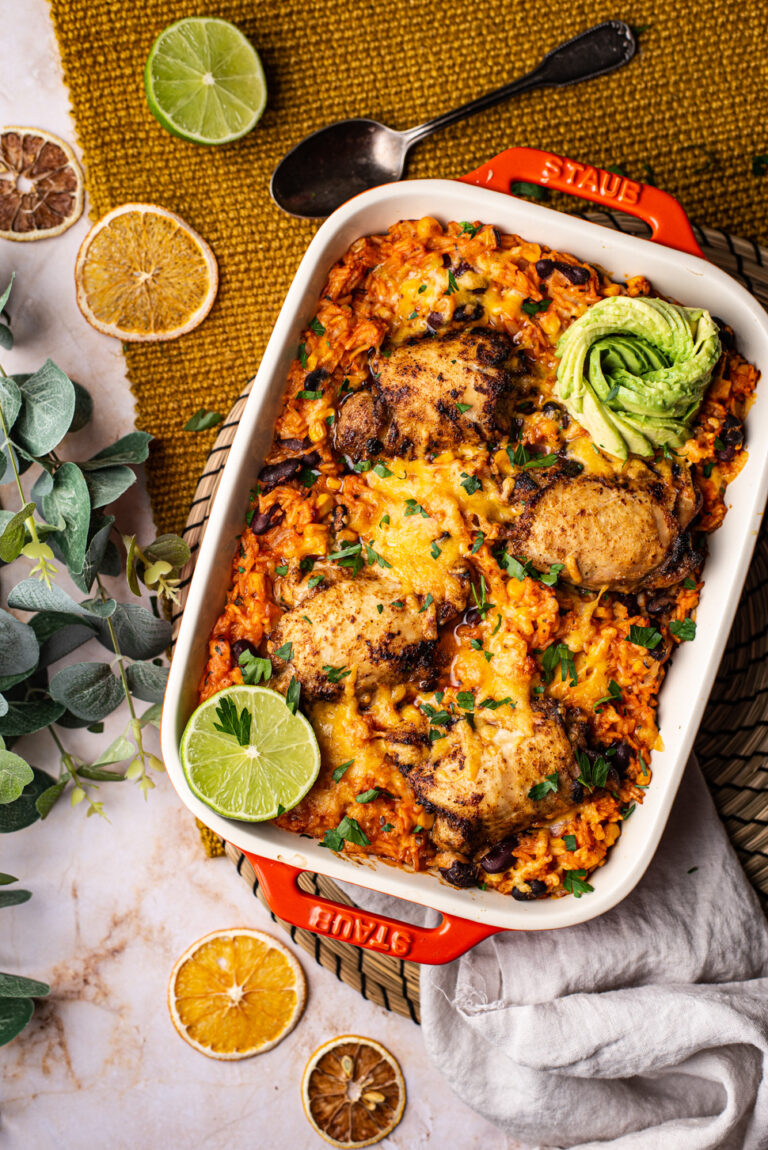 Mexicaanse rijstschotel met kip
