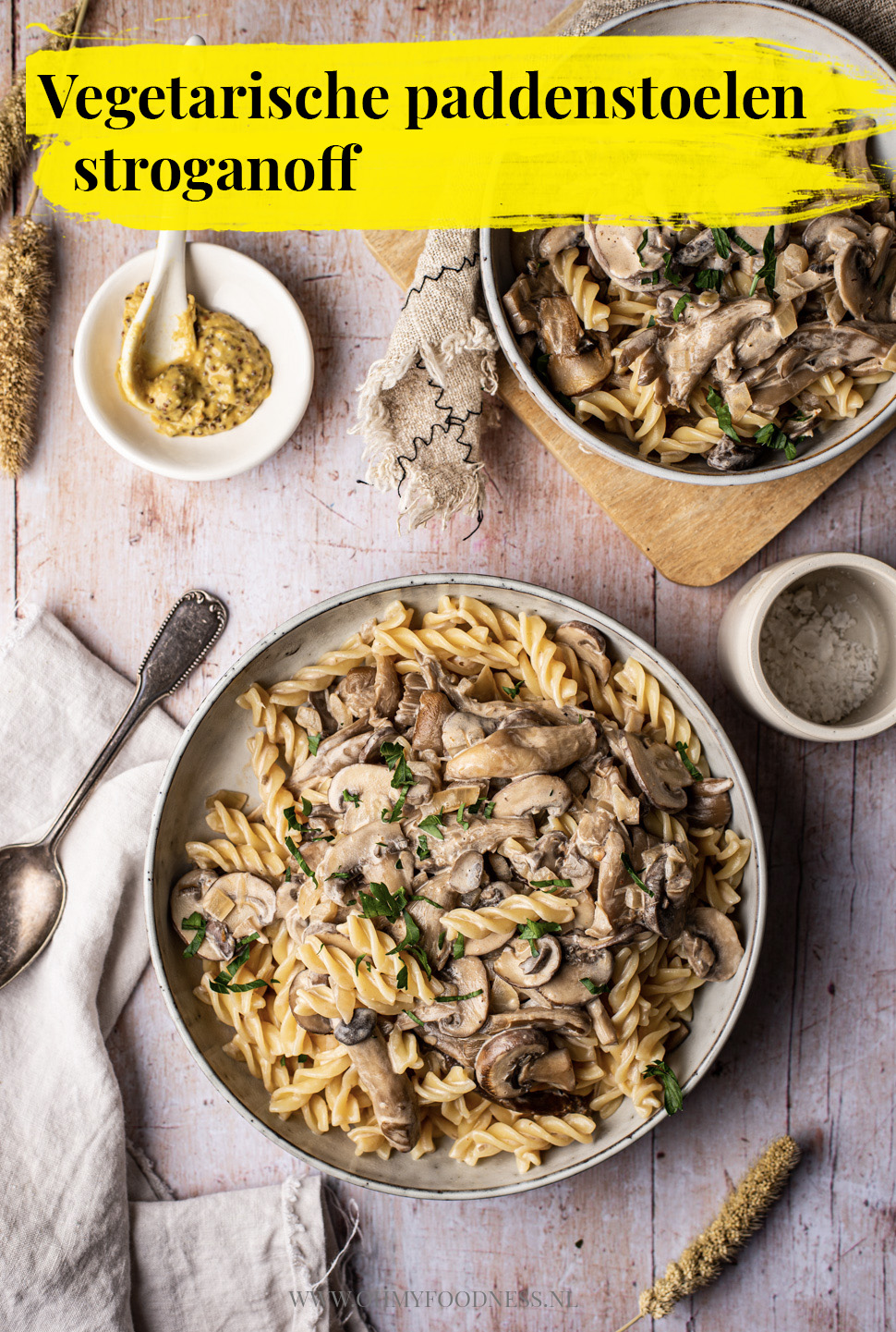 vegetarische paddenstoelen stroganoff