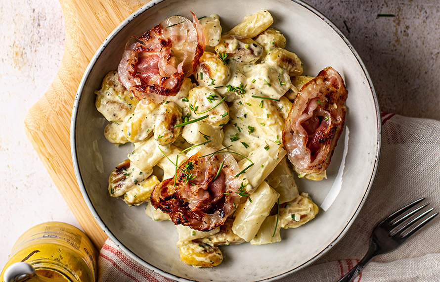 gnocchi met witte asperges