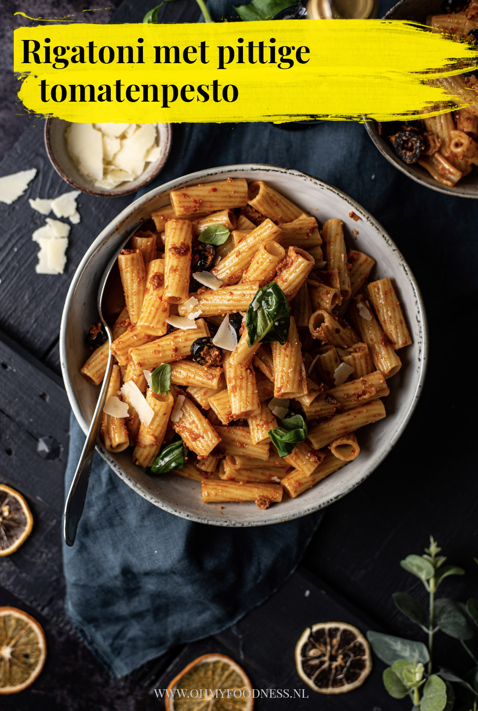 rigatoni met pittige tomatenpesto