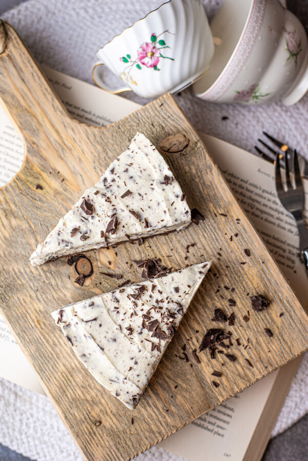 Stracciatella cheesecake