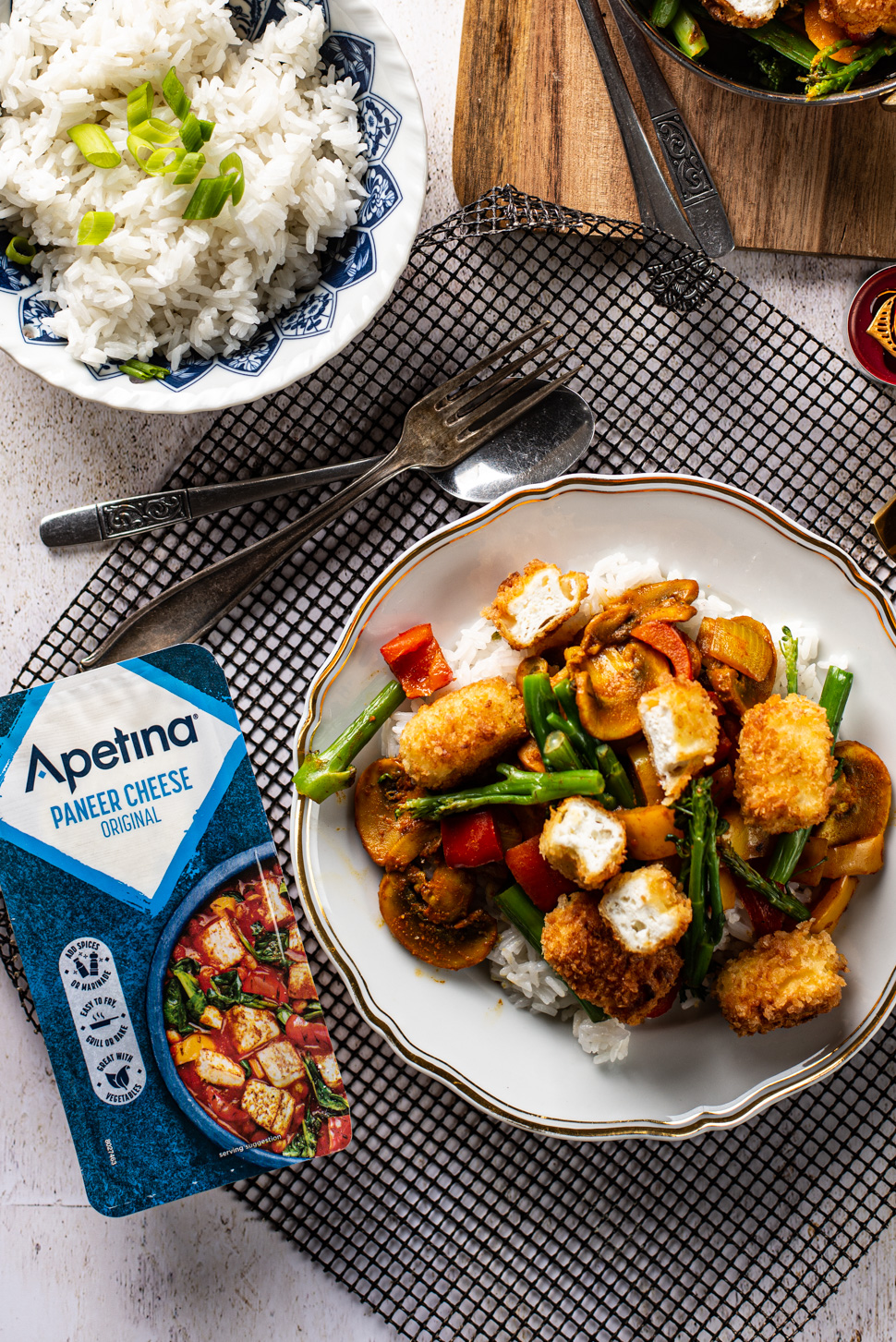 wokschotel met krokante knoflook-paneer