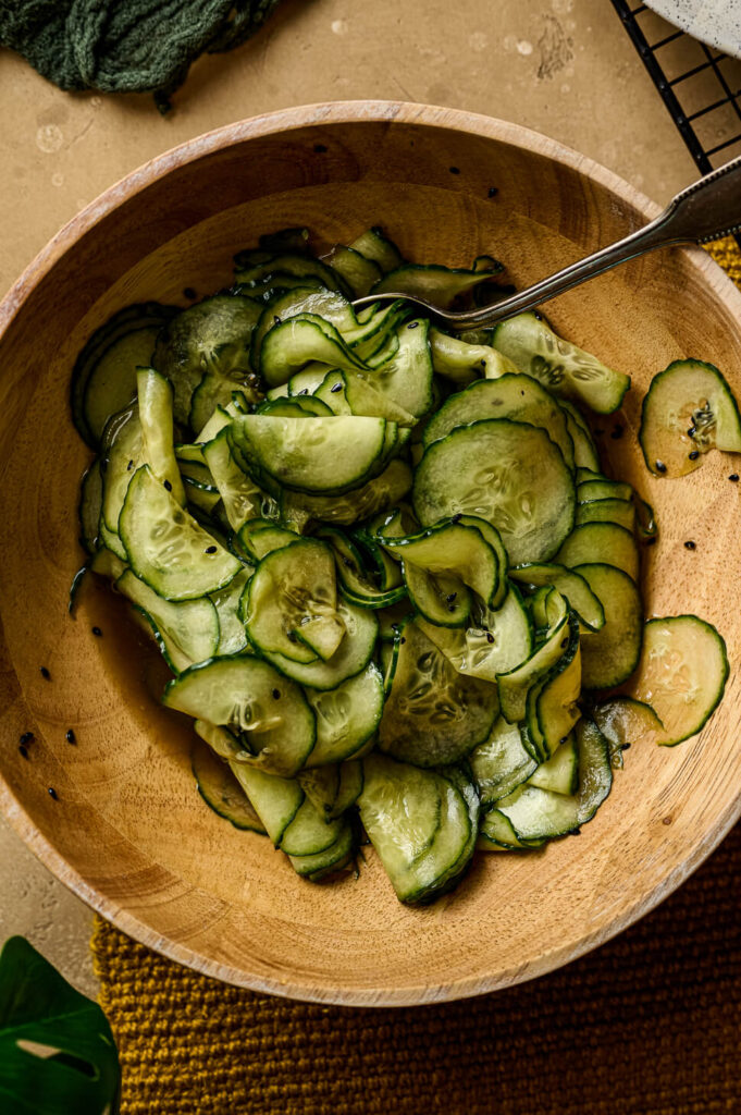 Aziatische Zoetzure Komkommersalade - OMF Recepten