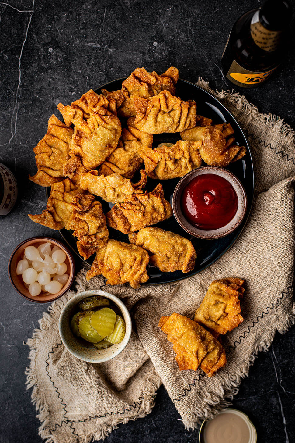 cheeseburger wontons