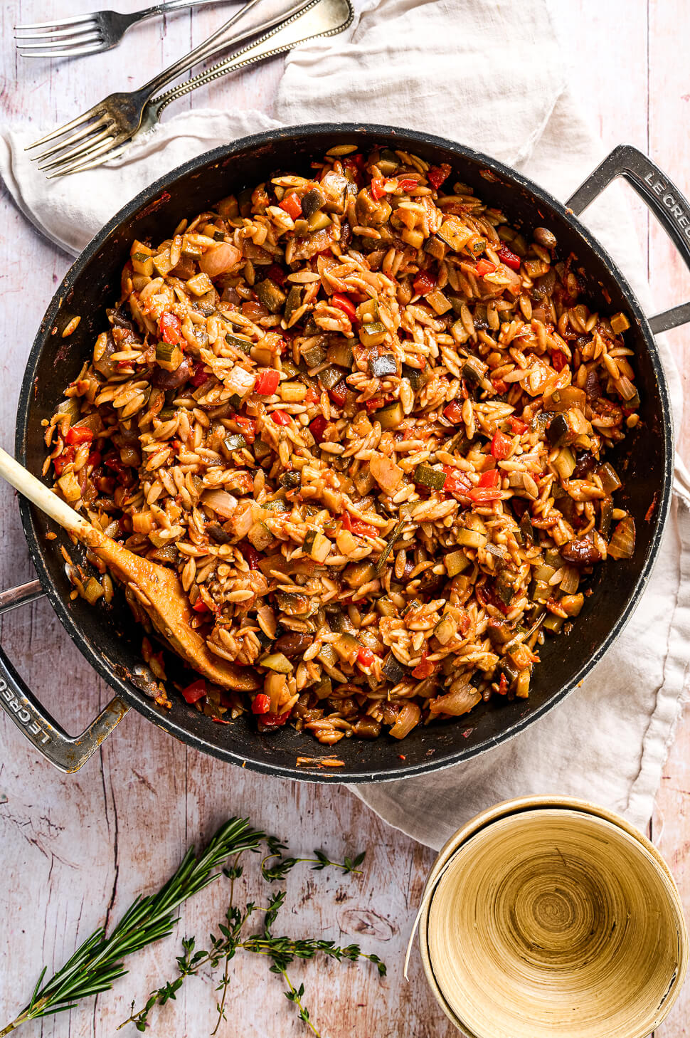 Orzo ratatouille recept