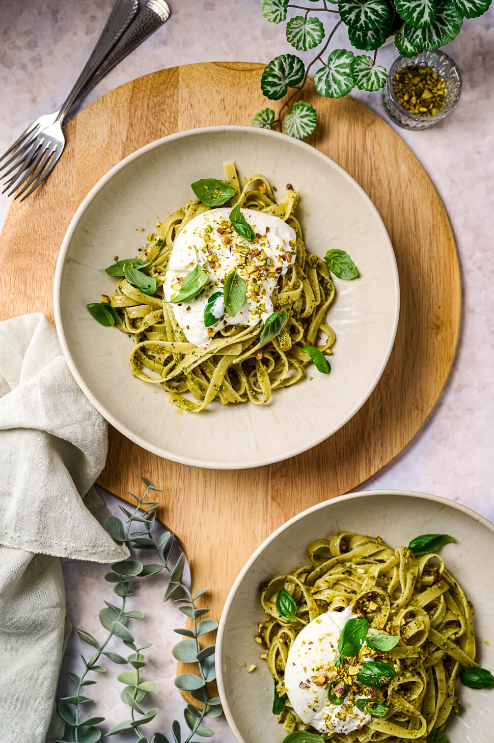 Pasta met burrata & pistache pesto - OhMyFoodness