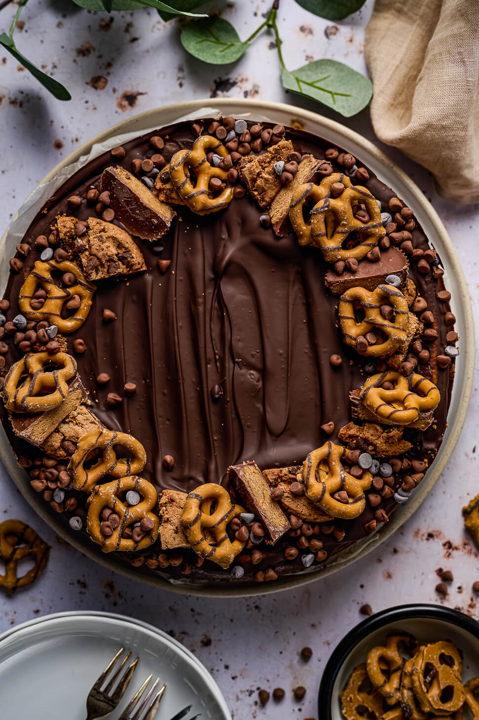 chocolade pretzel cheesecake