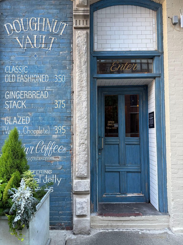 doughnut vault