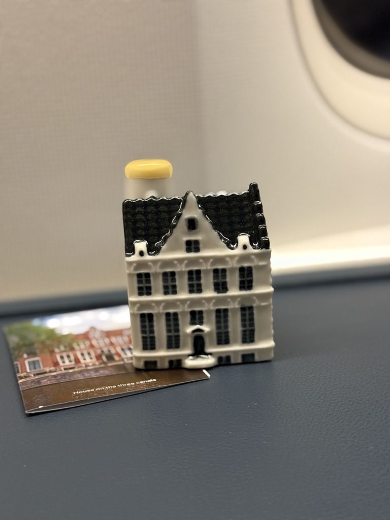 KLM business class huisje