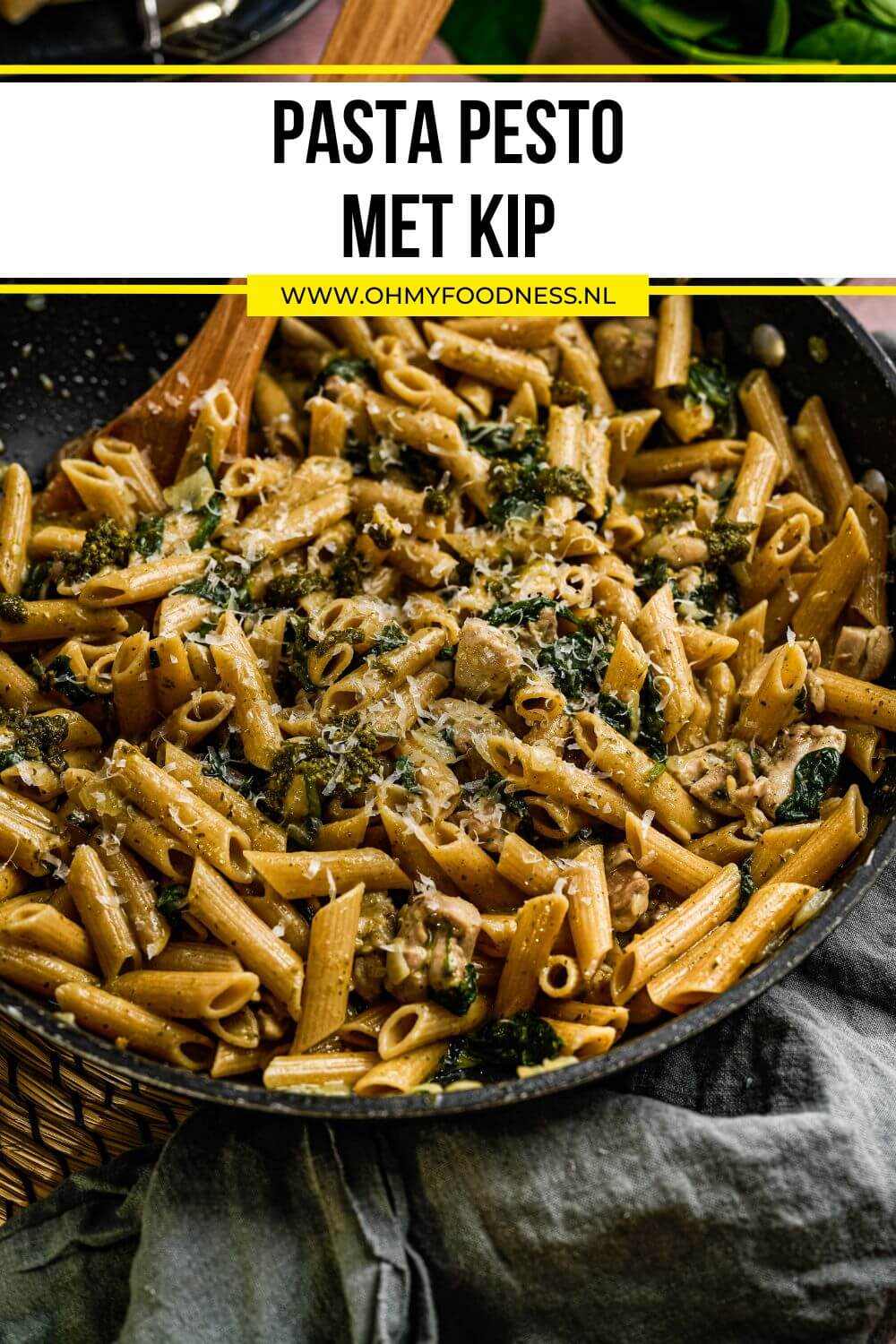 Kip pasta pesto