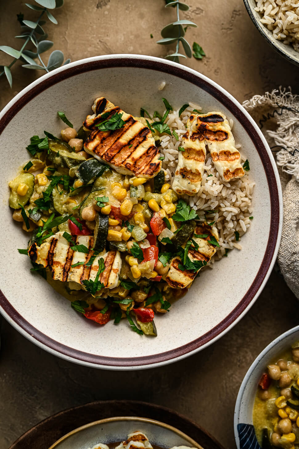 Groene curry recept met gebakken halloumi 3 groene curry recept