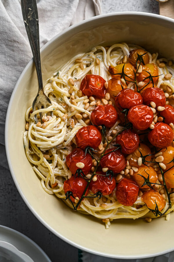 spaghetti met yoghurtsaus