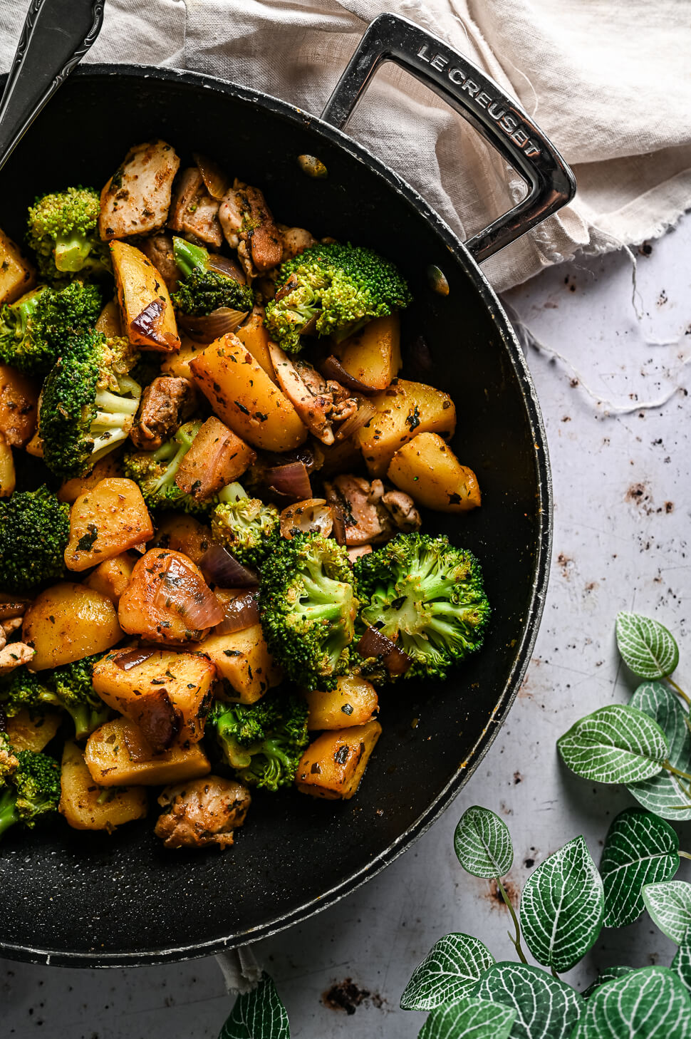 Aardappelschotel met kip en broccoli 3 Aardappelschotel met kip
