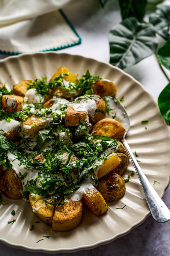 Krokante aardappelsalade met yoghurtdressing 4 krokante aardappelsalade