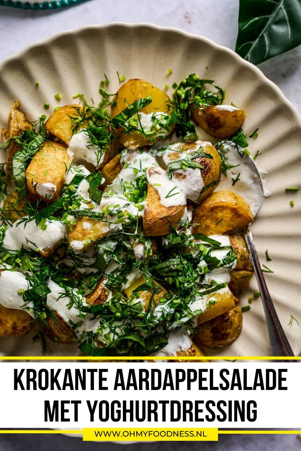 Krokante aardappelsalade met yoghurtdressing 6 krokante aardappelsalade pin