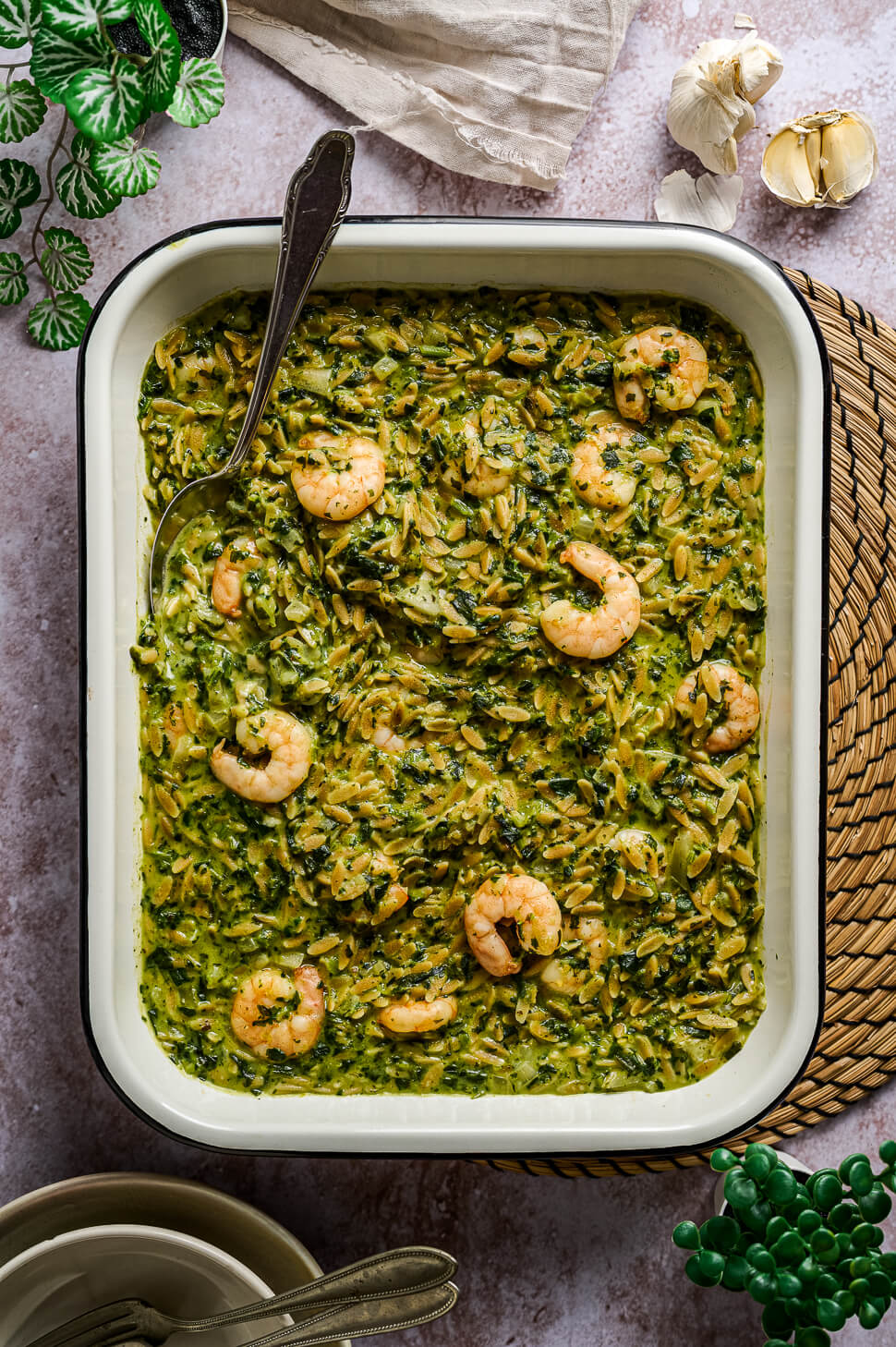 Knoflook orzo met garnalen en spinazie 2 Orzo met knoflookgarnalen