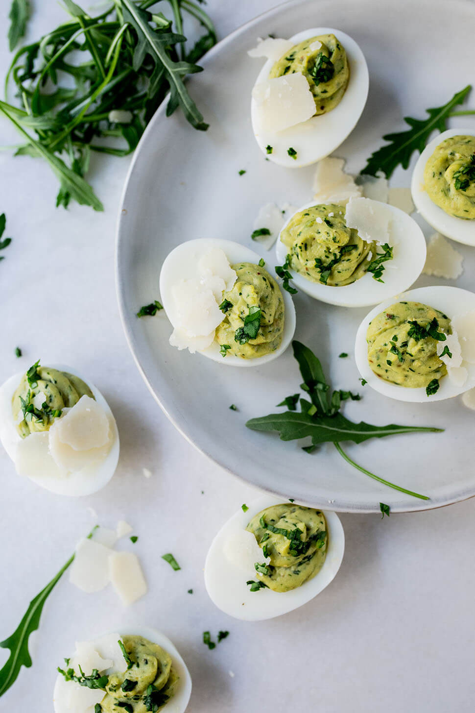 Eieren koken gevulde eieren pesto