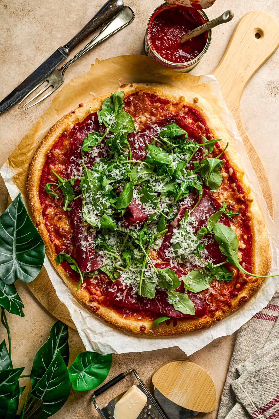 Bresaola pizza