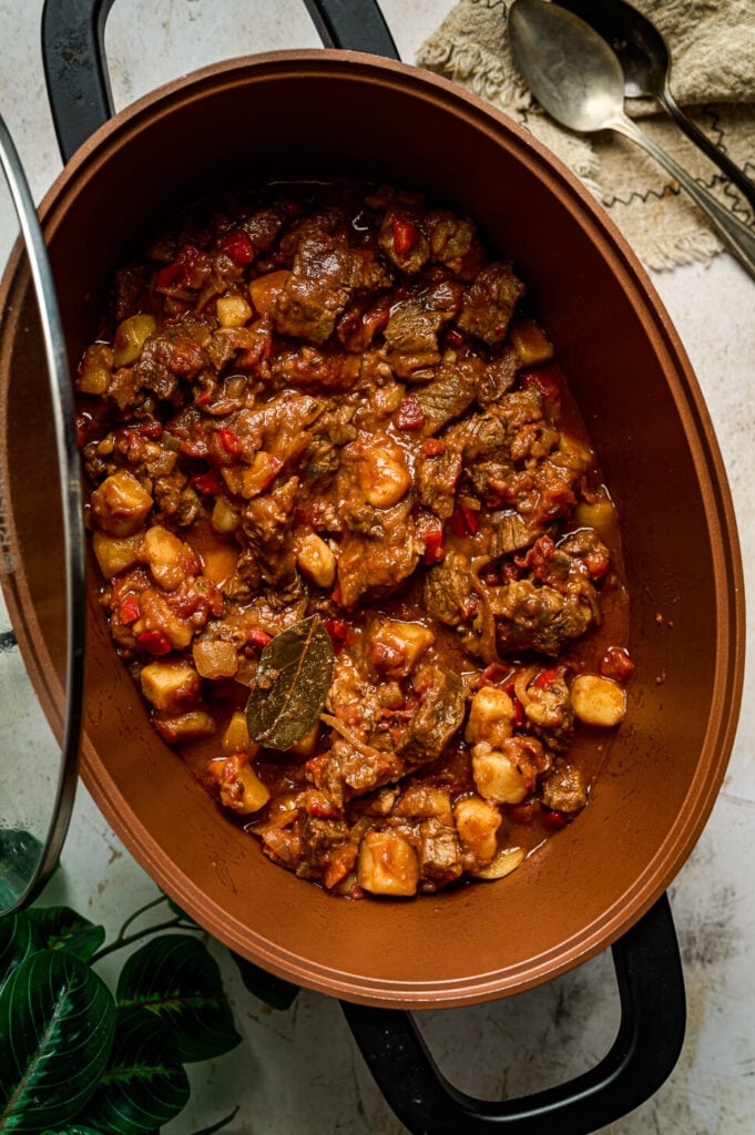 slowcooker goulash